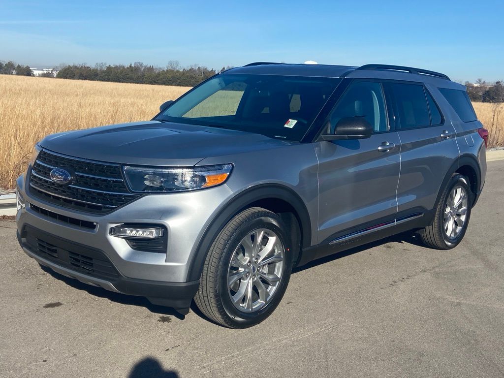 new 2024 Ford Explorer car, priced at $42,309