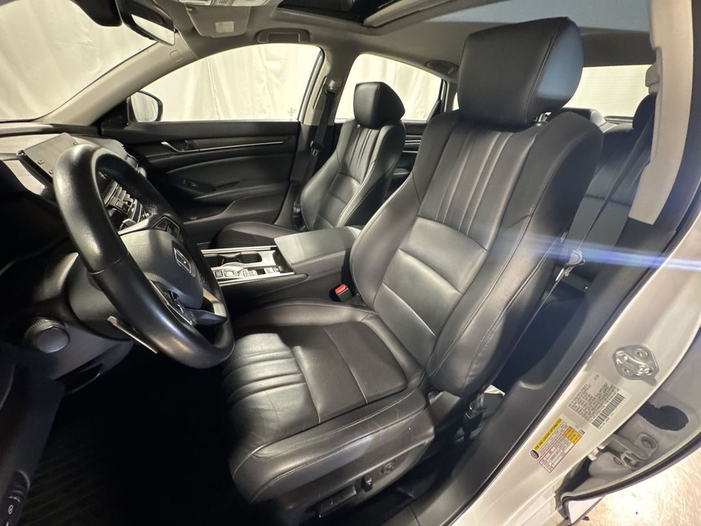 used 2022 Honda Accord Hybrid car, priced at $23,418