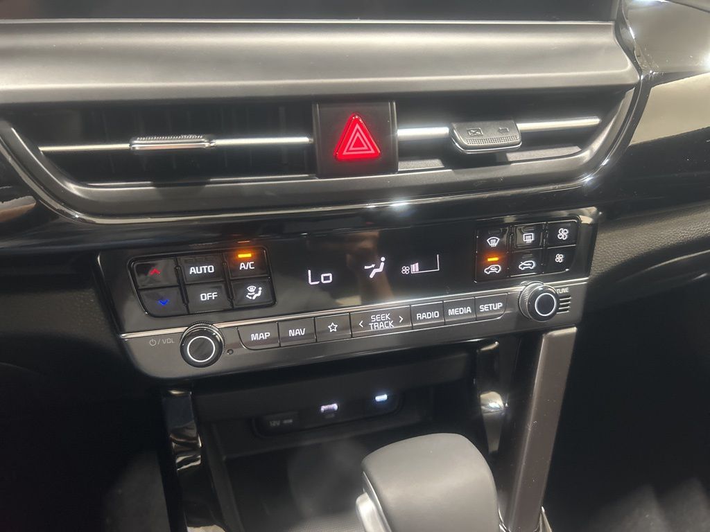 new 2026 Kia Seltos car, priced at $27,860