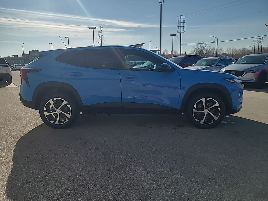 used 2024 Chevrolet Trax car, priced at $21,146