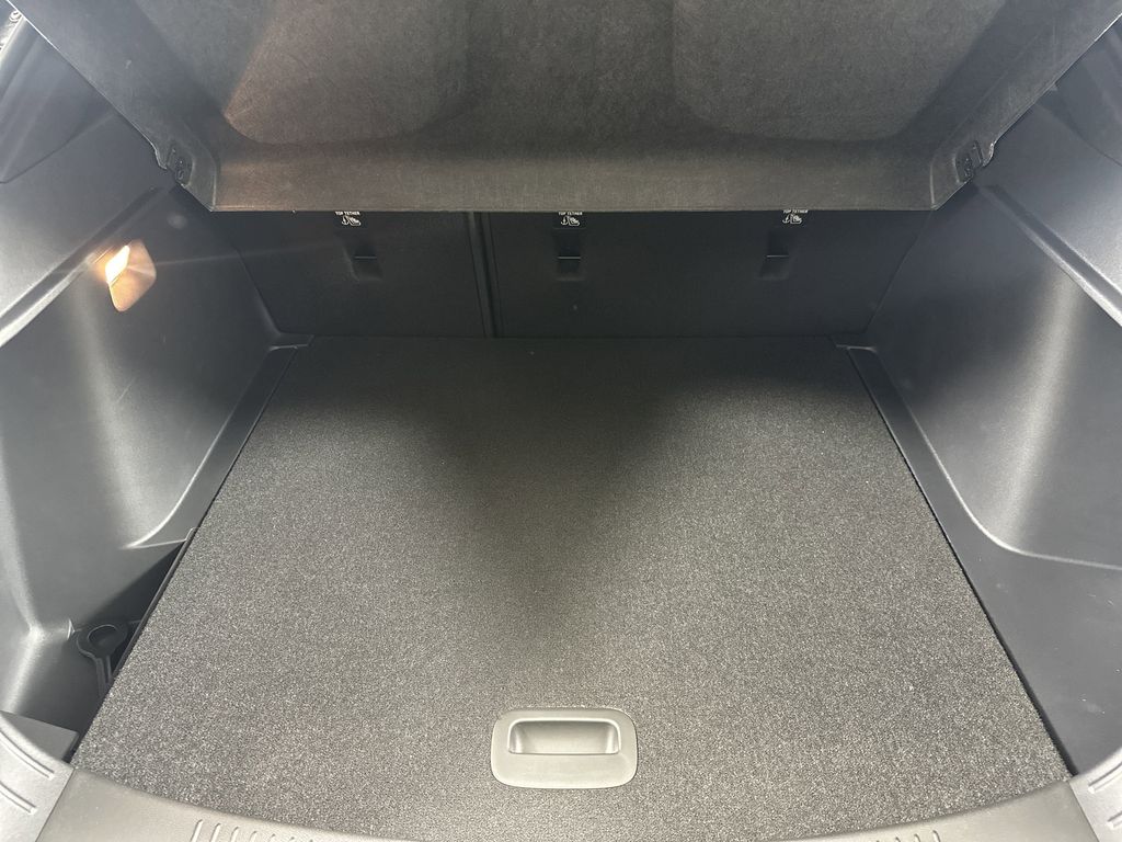 new 2025 Buick Envista car, priced at $29,570