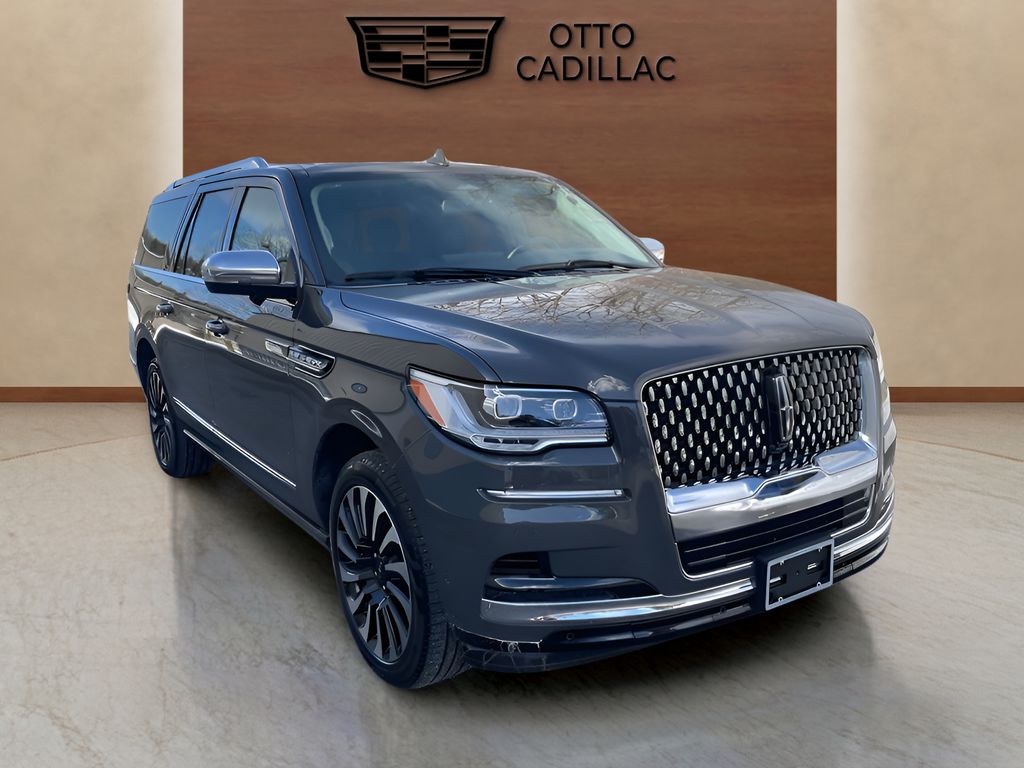 used 2024 Lincoln Navigator car, priced at $88,950