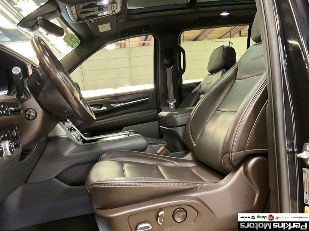 used 2022 GMC Yukon XL car, priced at $61,466