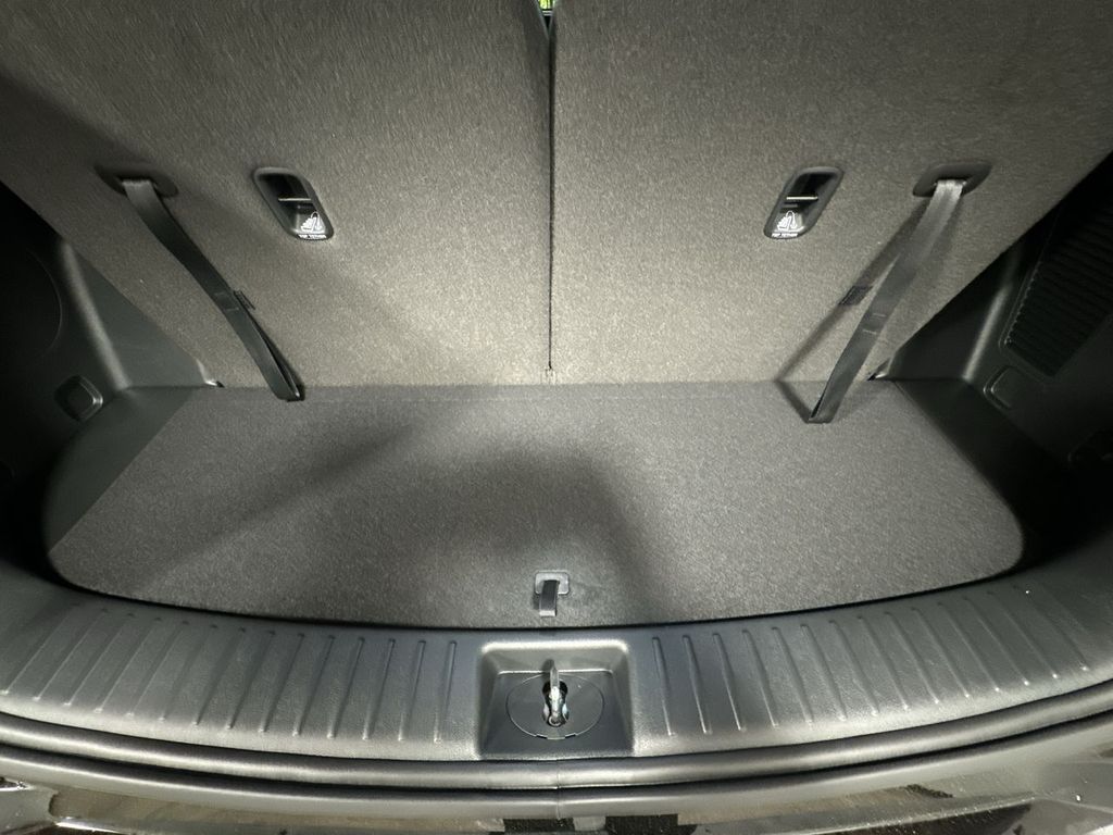 new 2025 Kia Sorento Hybrid car, priced at $42,088