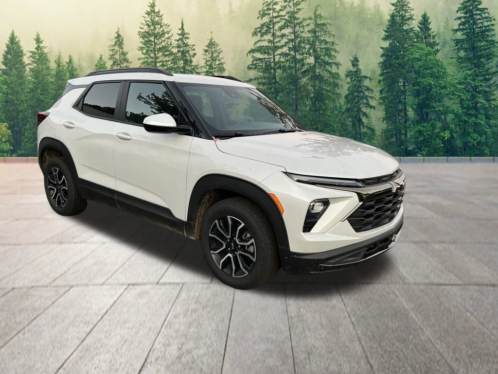 used 2025 Chevrolet TrailBlazer car, priced at $32,830