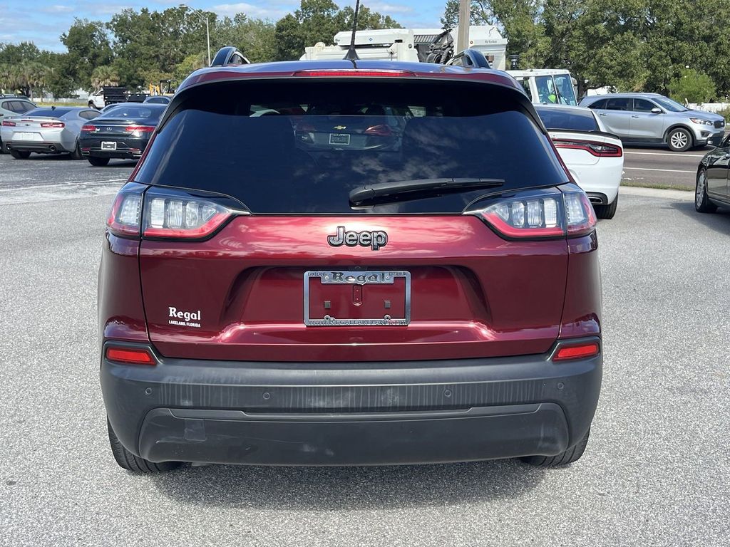 used 2021 Jeep Cherokee car, priced at $20,495