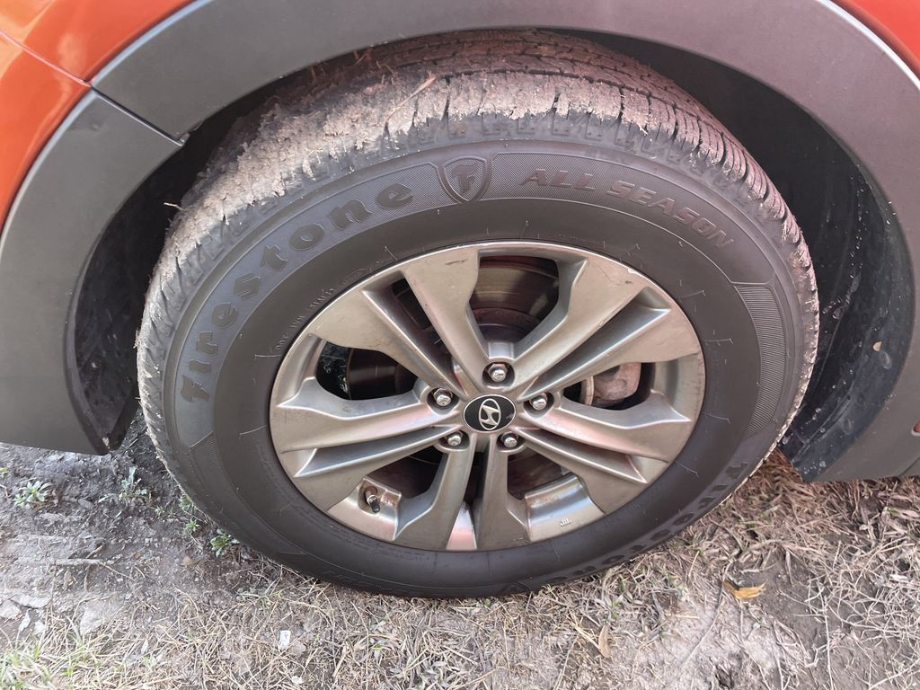 used 2014 Hyundai Santa Fe Sport car, priced at $9,791