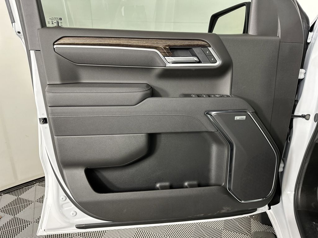 new 2025 GMC Sierra 1500 car, priced at $61,729