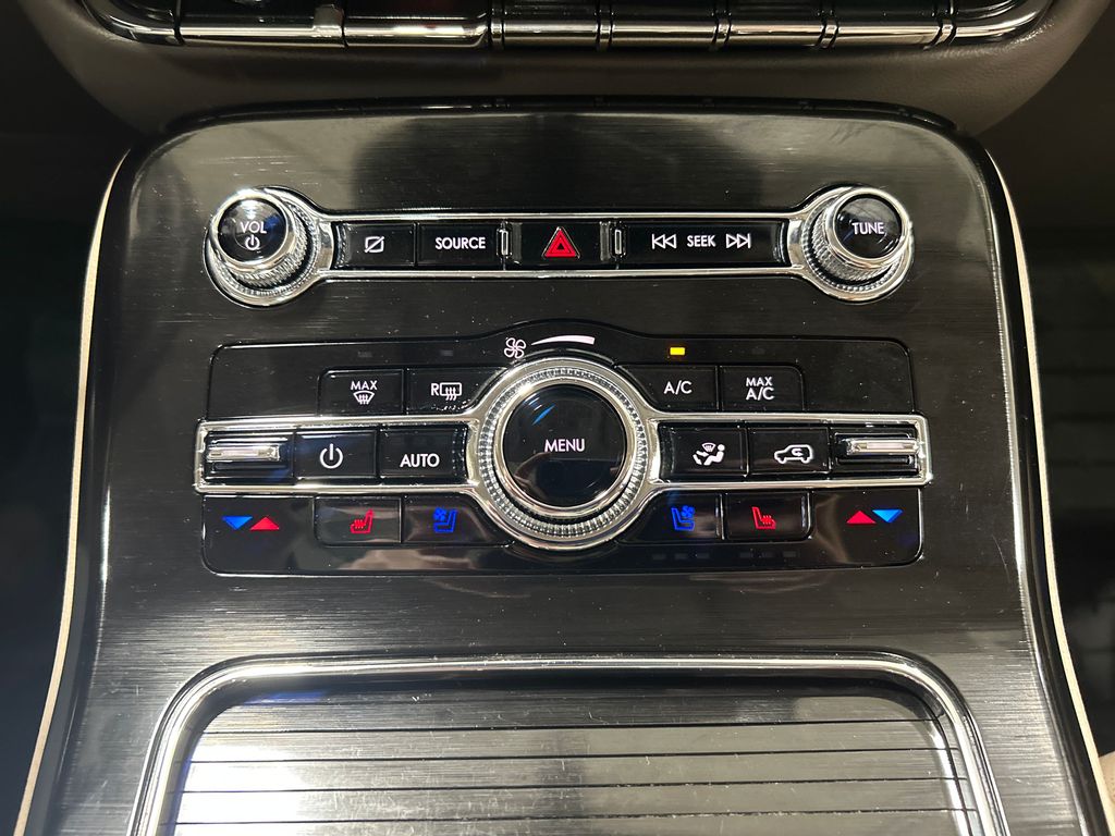 used 2022 Lincoln Nautilus car, priced at $35,794