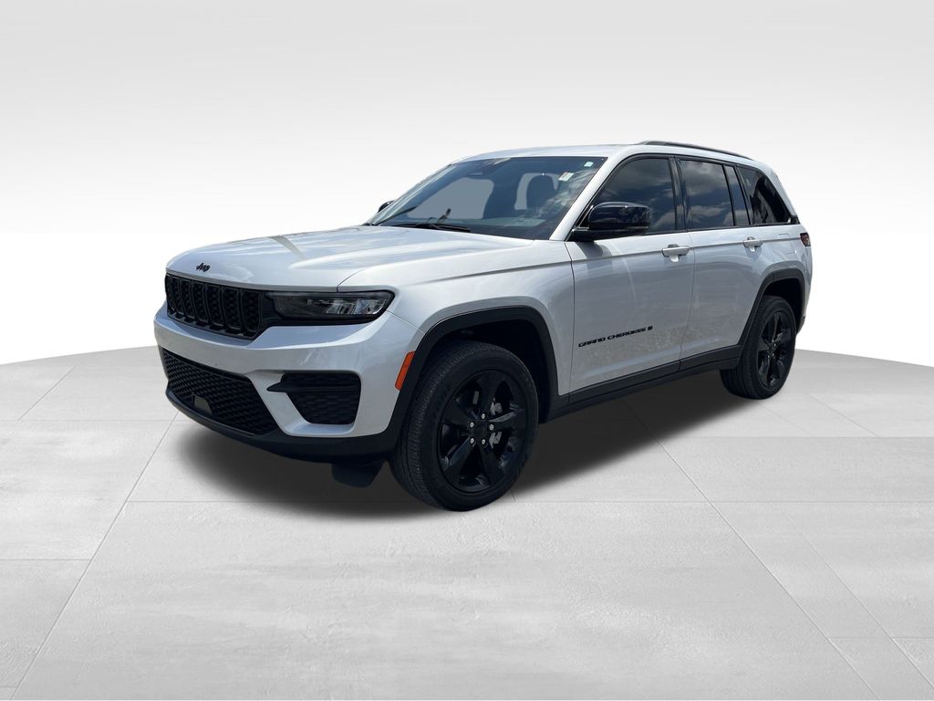 used 2023 Jeep Grand Cherokee car, priced at $31,792