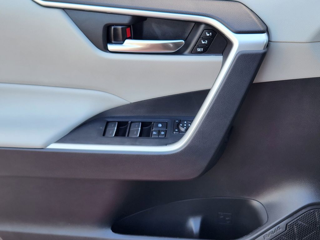 used 2022 Toyota RAV4 car, priced at $32,121