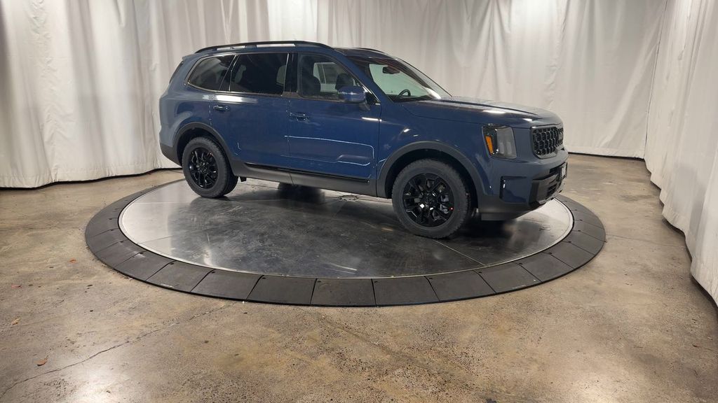 new 2025 Kia Telluride car, priced at $47,052