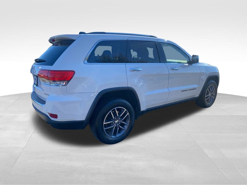 used 2018 Jeep Grand Cherokee car, priced at $17,300