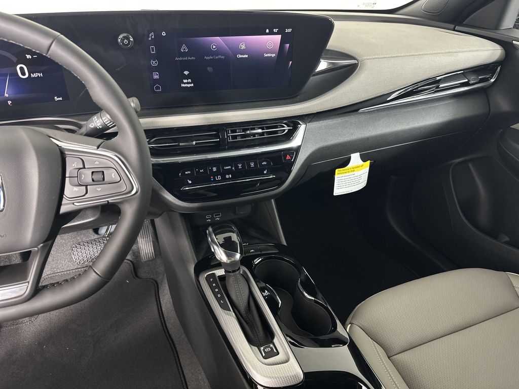 new 2025 Buick Envista car, priced at $29,495