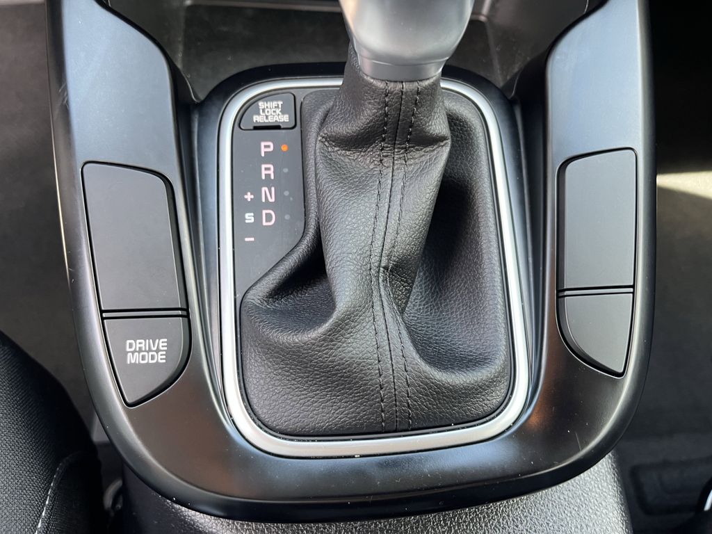 used 2021 Kia Soul car, priced at $15,591