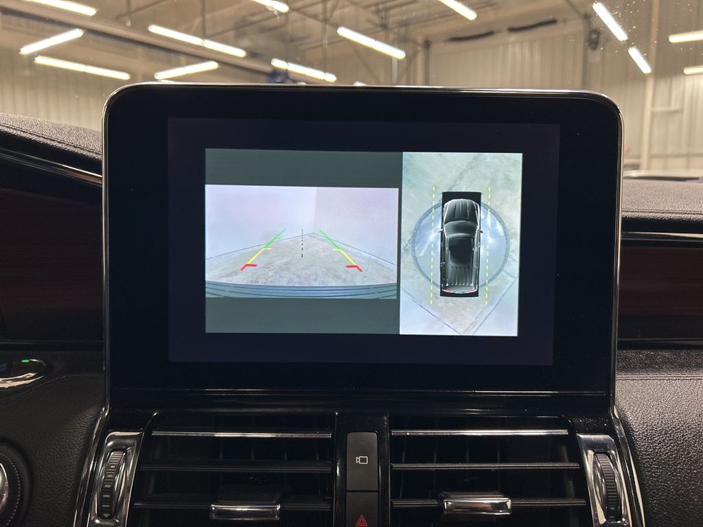 used 2021 Lincoln Navigator car, priced at $39,772