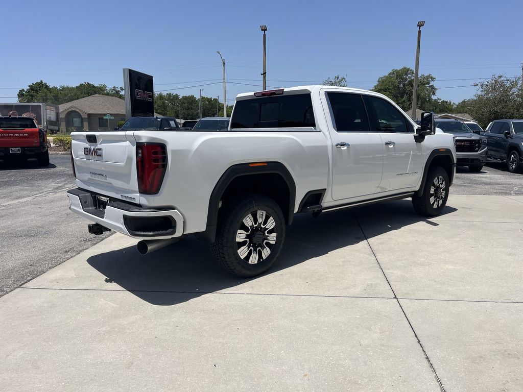 new 2025 GMC Sierra 2500HD car, priced at $88,555