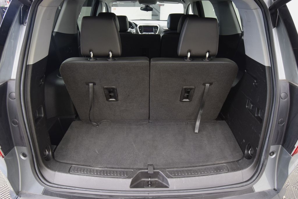 used 2023 GMC Acadia car, priced at $25,000