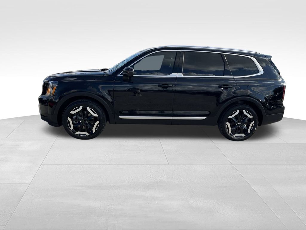 used 2024 Kia Telluride car, priced at $42,308