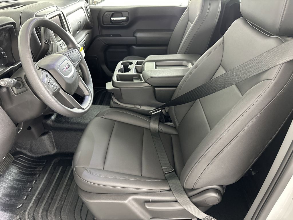 new 2025 GMC Sierra 1500 car, priced at $33,145