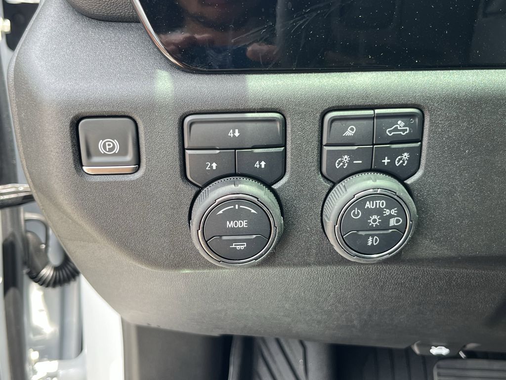 new 2025 Chevrolet Silverado 2500HD car, priced at $66,003