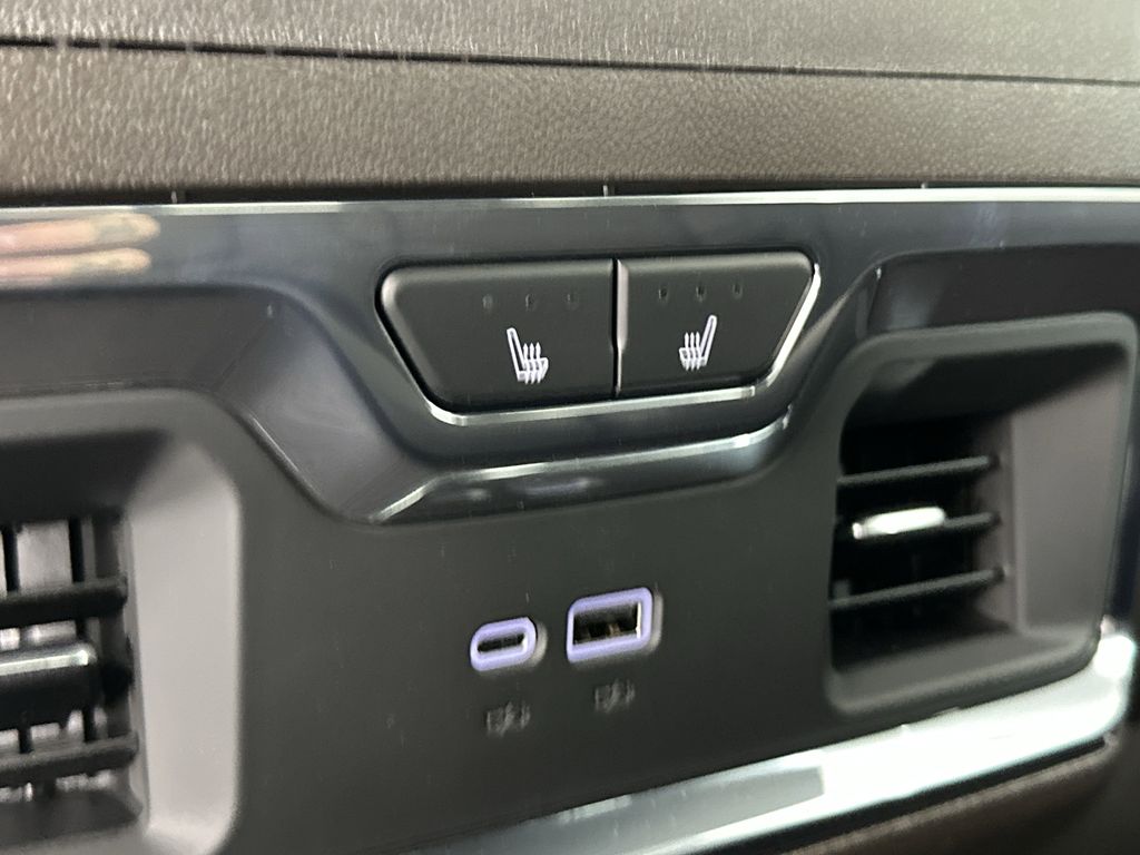 new 2025 GMC Sierra 1500 car, priced at $68,494