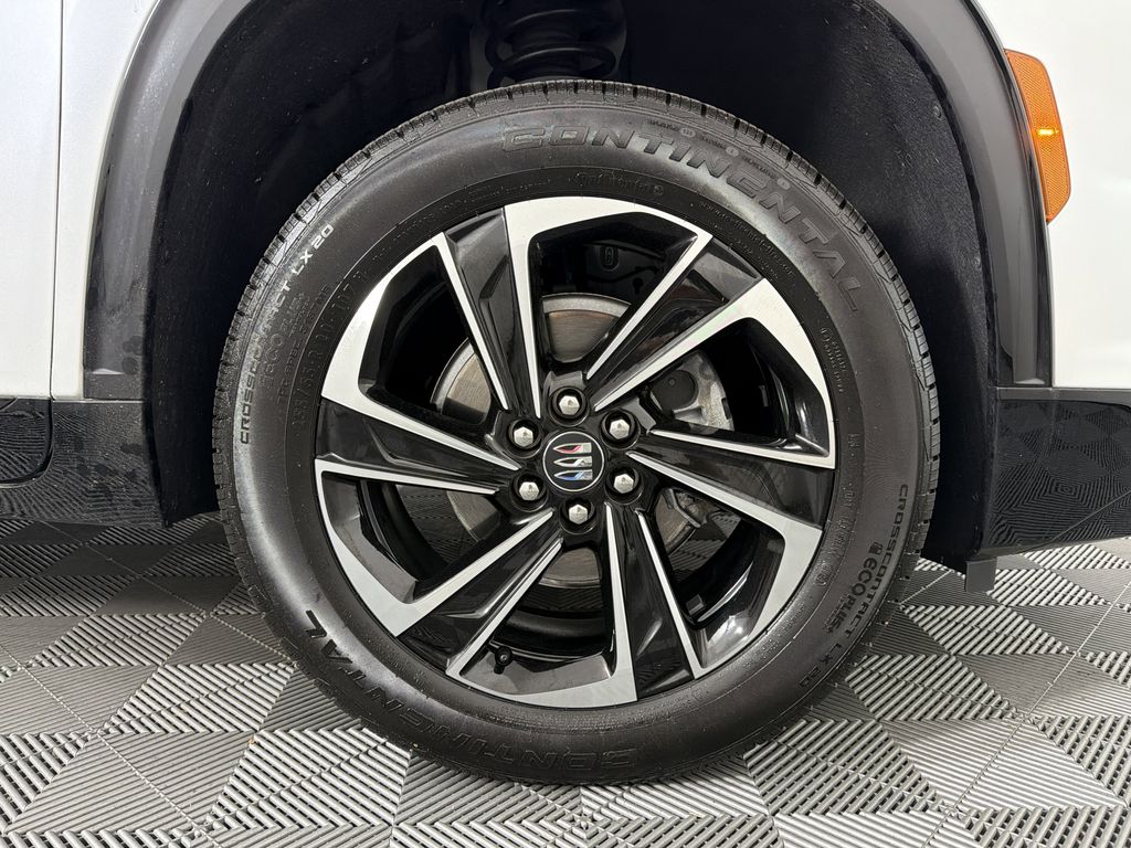 new 2025 Buick Enclave car, priced at $44,630