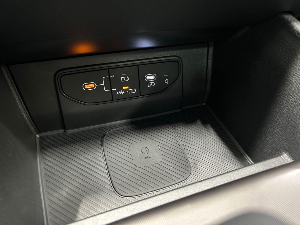 new 2026 Kia Sportage car, priced at $39,665