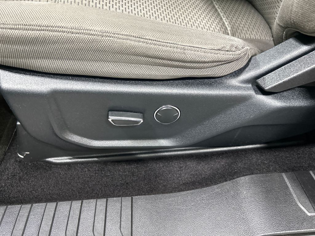 used 2015 Ford F-150 car, priced at $22,933