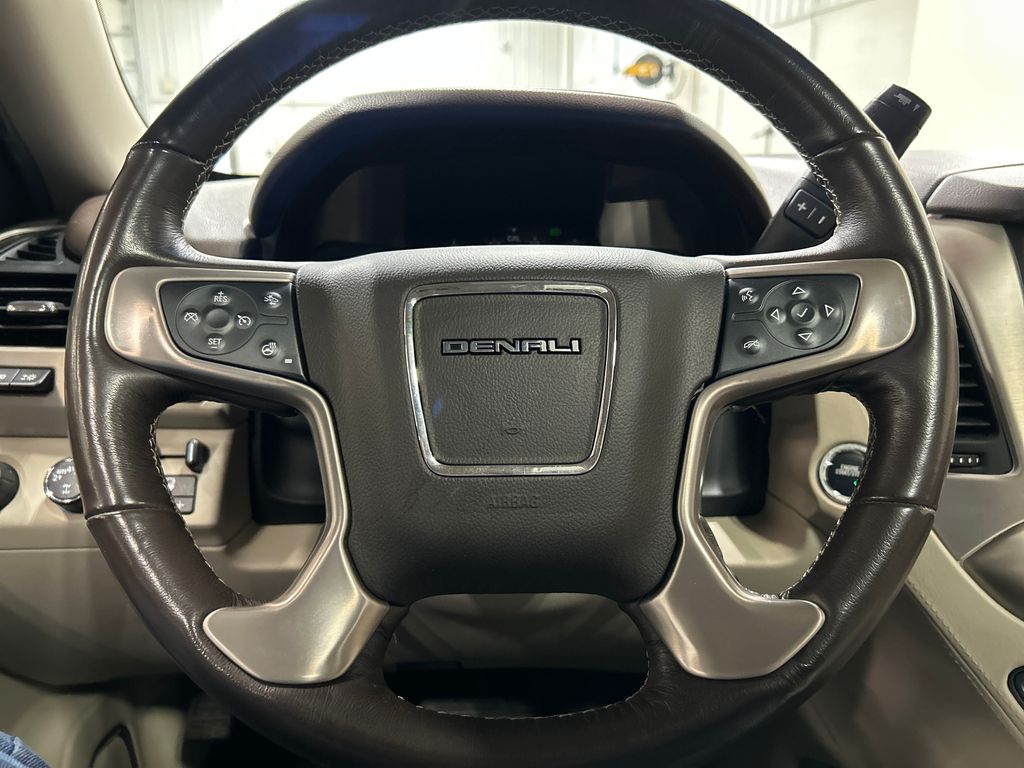 used 2018 GMC Yukon car, priced at $37,513