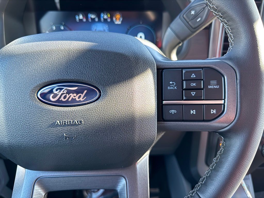 new 2024 Ford F-150 car, priced at $53,302