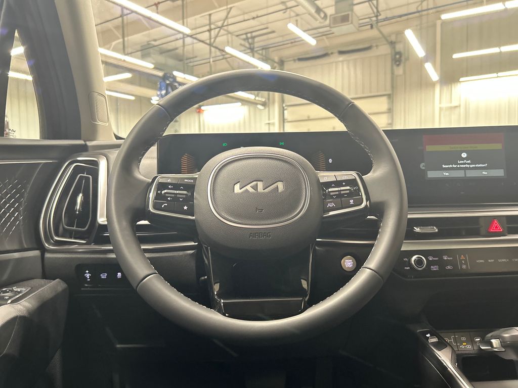 new 2025 Kia Sorento car, priced at $38,602