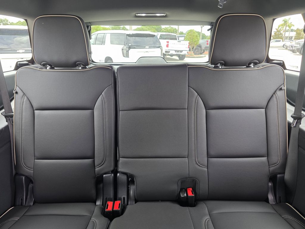 new 2025 Chevrolet Suburban car, priced at $82,786