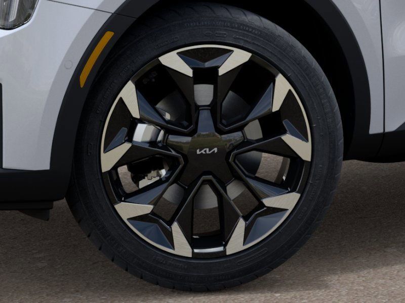 new 2025 Kia Sorento car, priced at $37,776