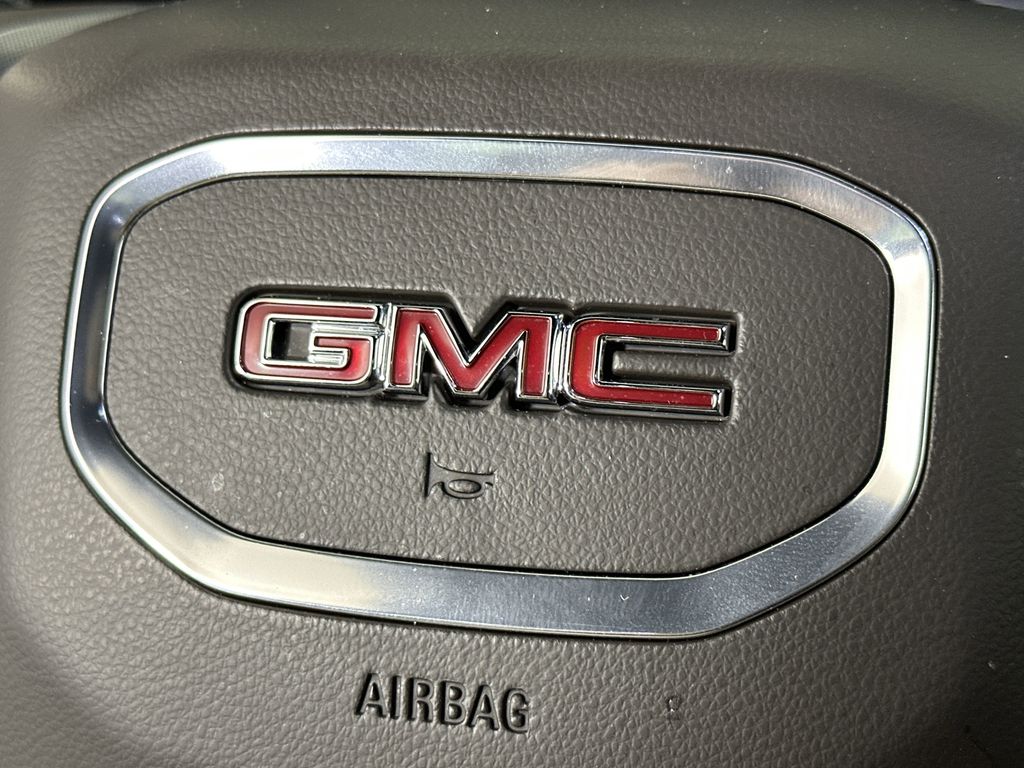 used 2023 GMC Yukon XL car, priced at $61,366