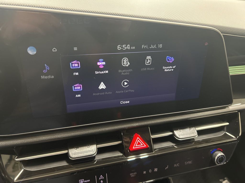 new 2025 Kia Niro car, priced at $30,554