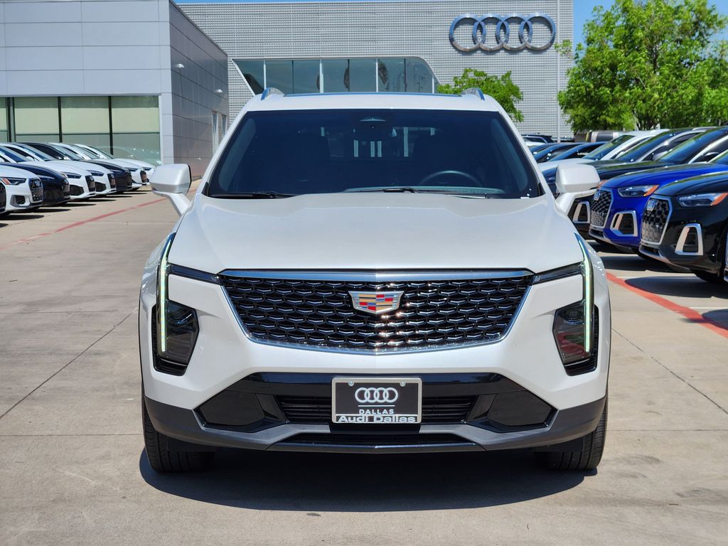 used 2024 Cadillac XT4 car, priced at $36,304