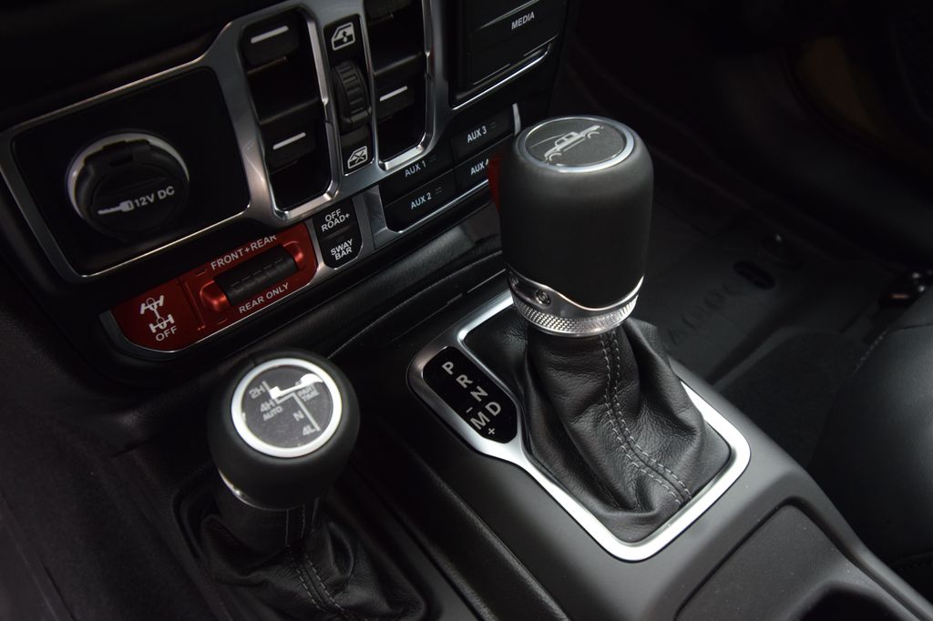 new 2025 Jeep Gladiator car, priced at $56,463