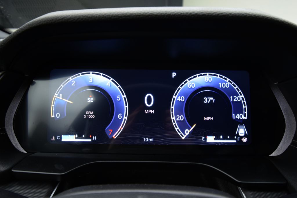new 2025 Jeep Grand Cherokee car, priced at $37,308