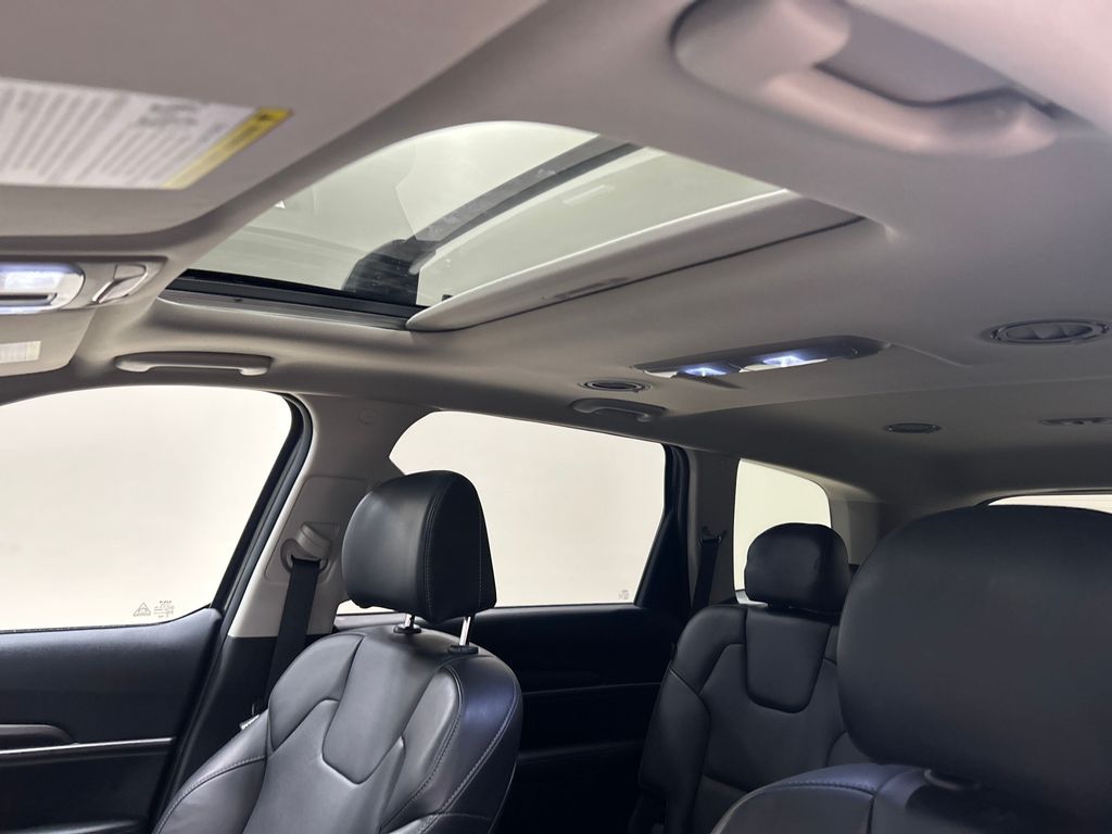 used 2023 Kia Telluride car, priced at $38,127