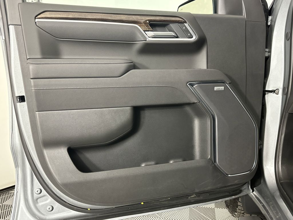 new 2025 GMC Sierra 1500 car, priced at $60,224