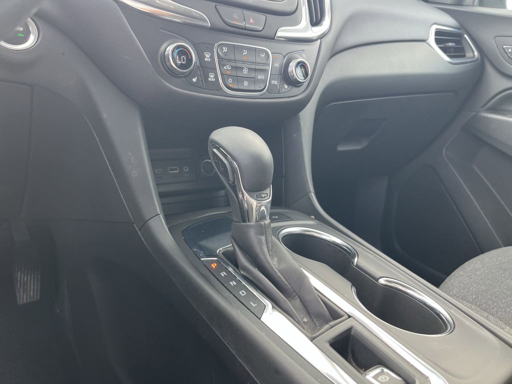 used 2022 Chevrolet Equinox car, priced at $20,991