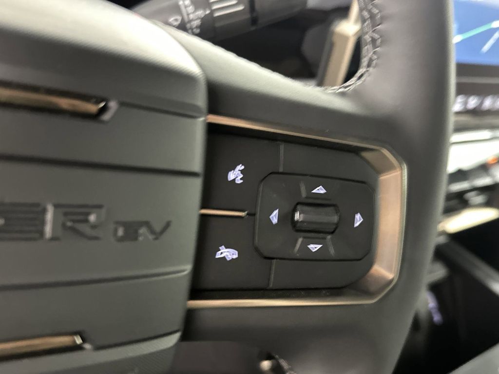 new 2025 GMC Hummer EV SUV car, priced at $91,690