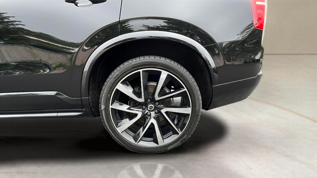 used 2022 Volvo XC90 car, priced at $35,400
