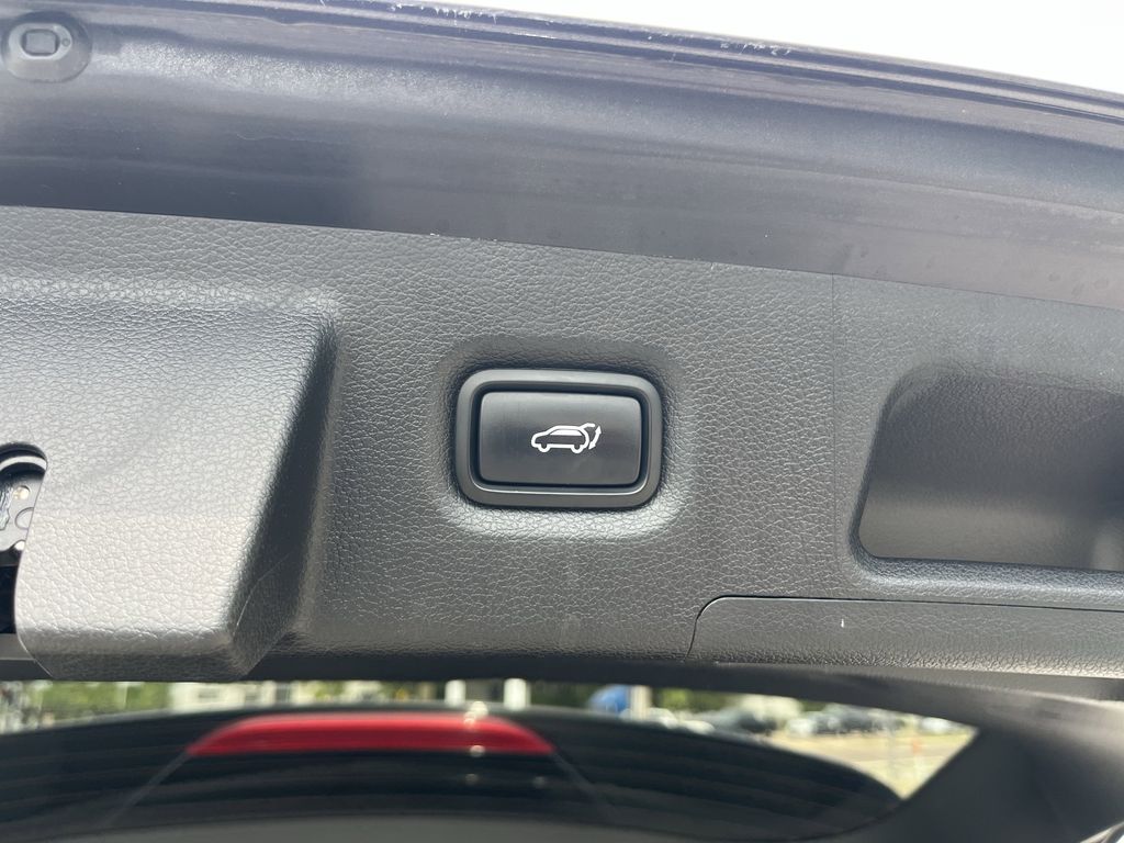 used 2020 Hyundai Santa Fe car, priced at $16,991