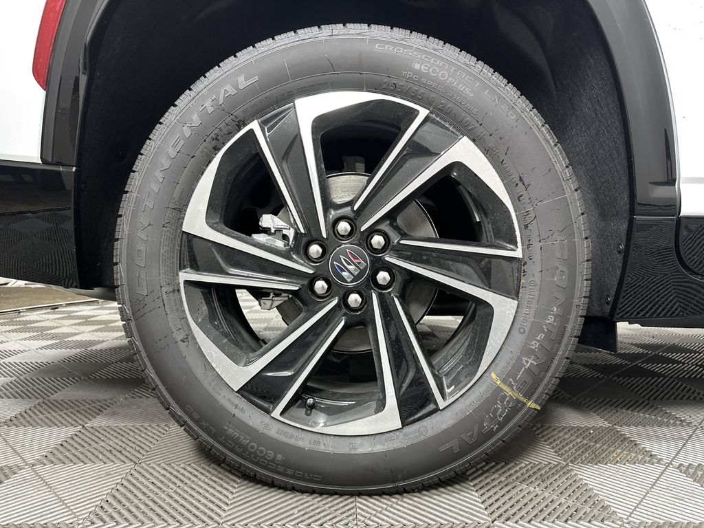 new 2025 Buick Enclave car, priced at $48,134
