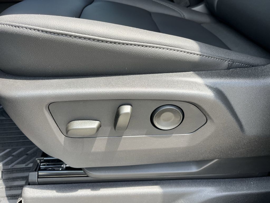 new 2025 Chevrolet Silverado 1500 car, priced at $61,130