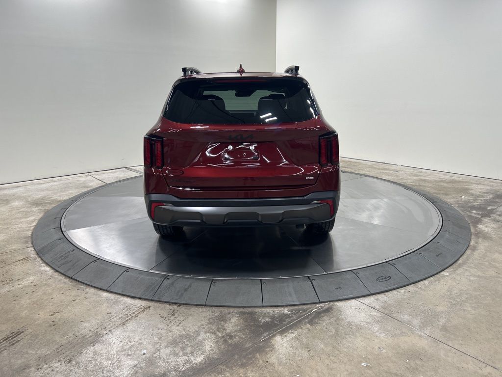 new 2025 Kia Sorento car, priced at $39,119