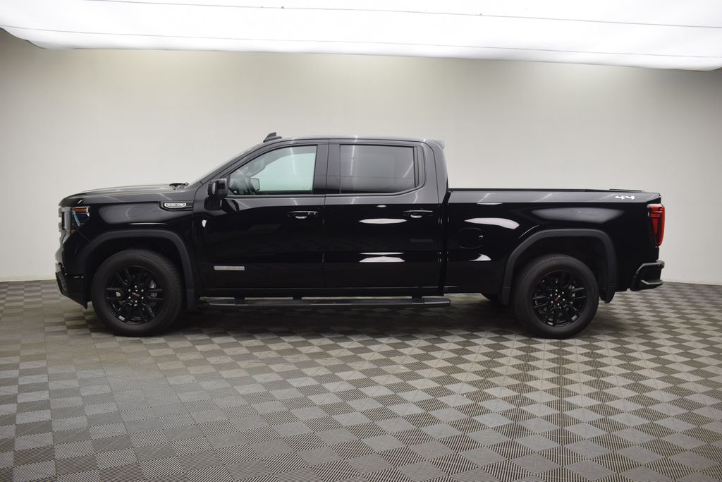 used 2024 GMC Sierra 1500 car, priced at $50,400
