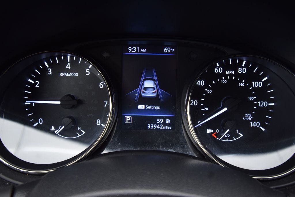 used 2022 Nissan Rogue Sport car, priced at $23,400
